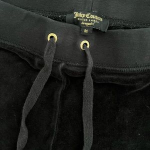juicy couture black velvet sweatpants